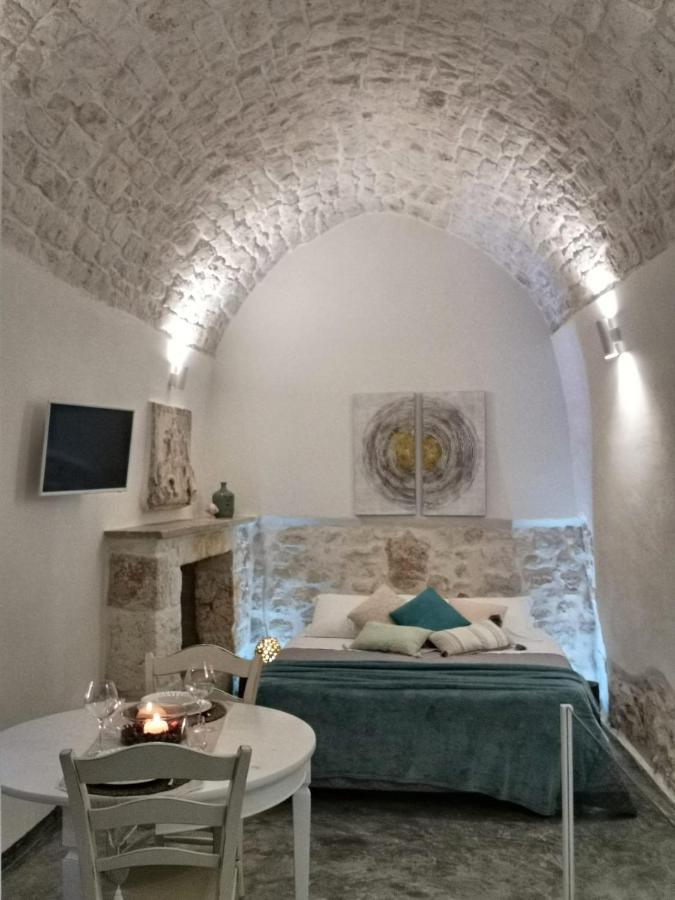 White Luxury Suite Ostuni By Gonewlocation Exteriör bild