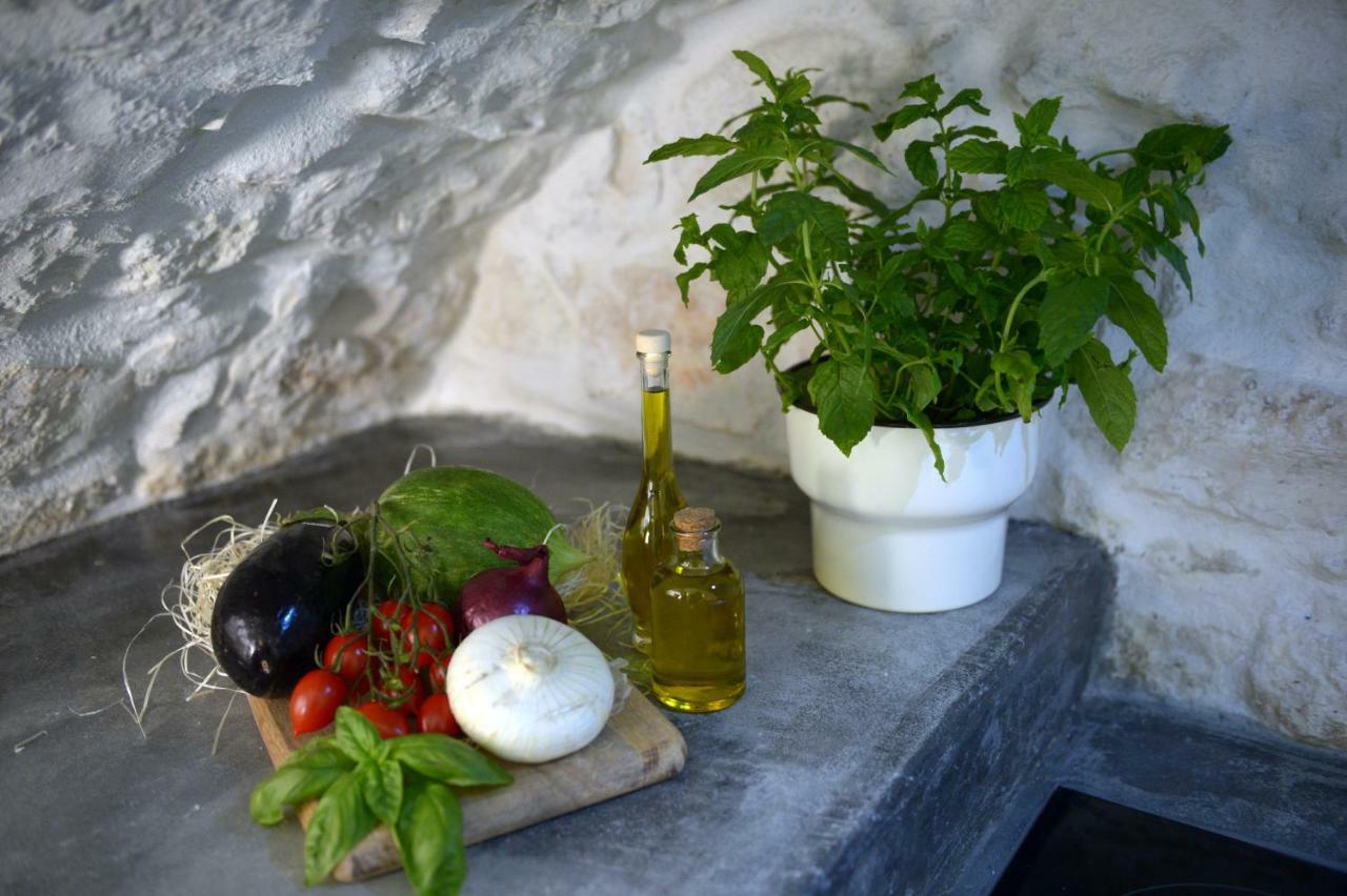 White Luxury Suite Ostuni By Gonewlocation Exteriör bild
