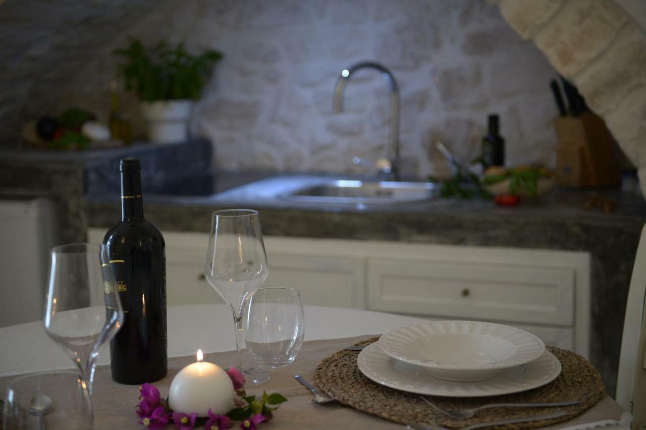 White Luxury Suite Ostuni By Gonewlocation Exteriör bild