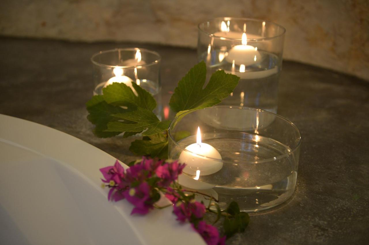 White Luxury Suite Ostuni By Gonewlocation Exteriör bild